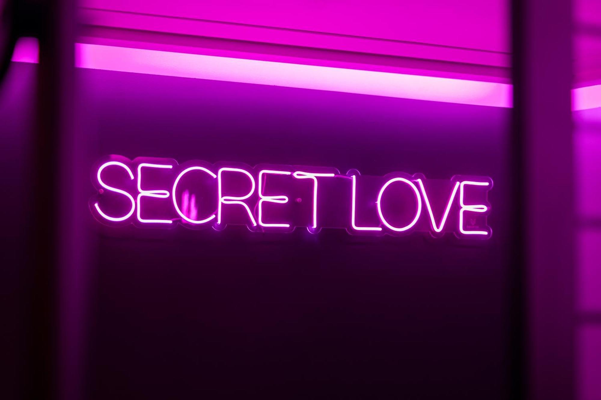 Secret Love Bdsm Poznan Exterior foto