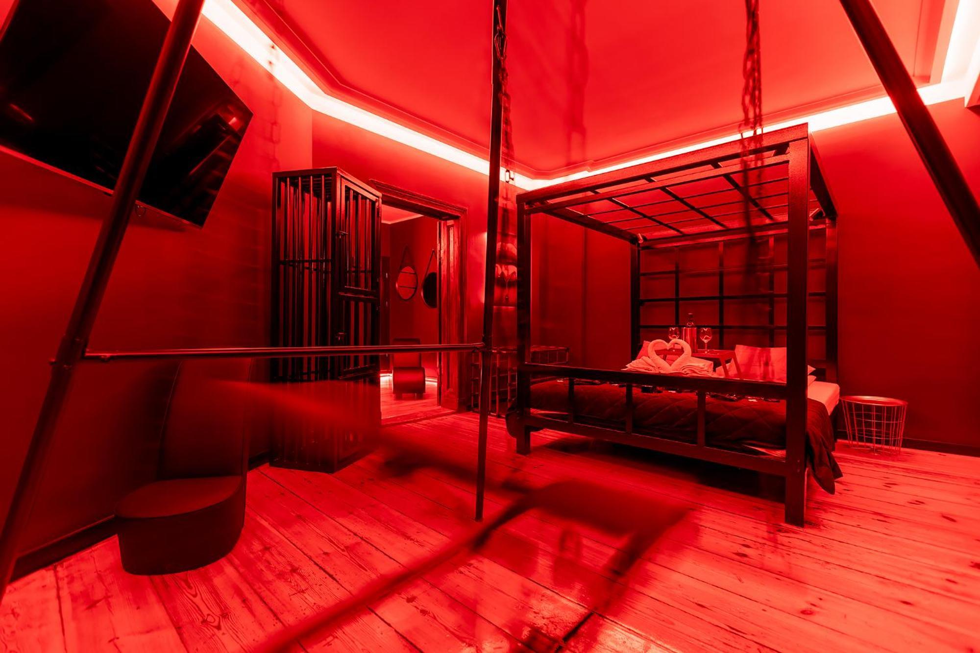 Secret Love Bdsm Poznan Exterior foto